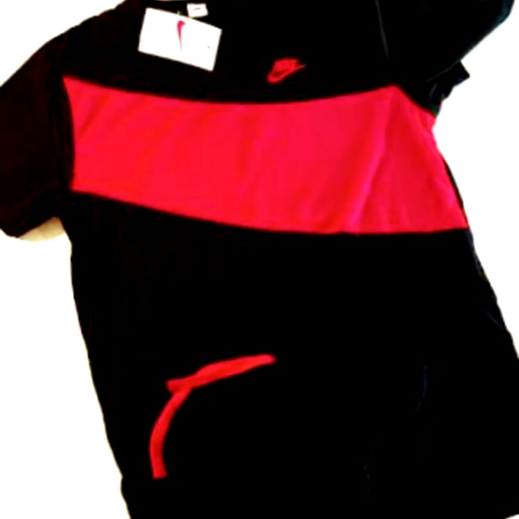 Nike track suite - Picture 1 of 2